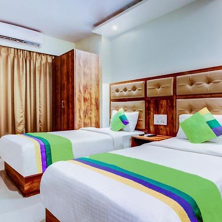 Treebo Trend Bkc Grand Mumbai Luaran gambar