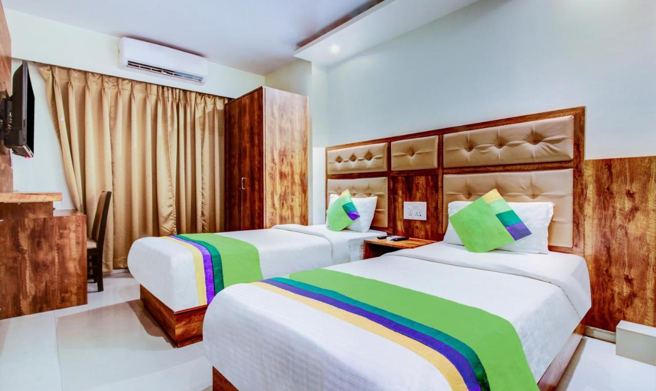 Treebo Trend Bkc Grand Mumbai Luaran gambar